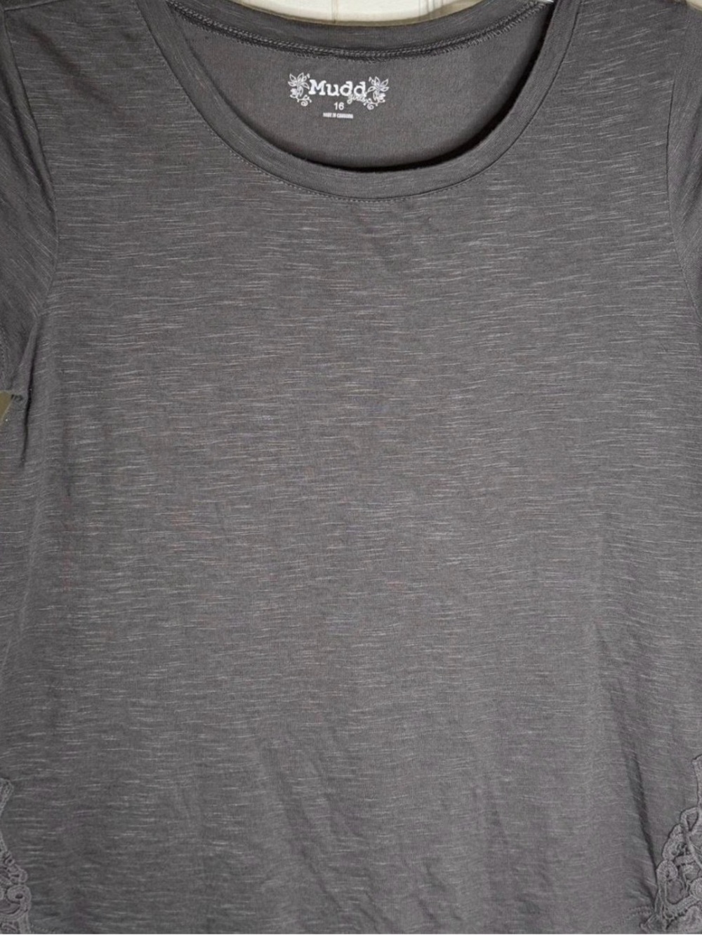 Mudd Girls Heather Gray Crew Neck Tee